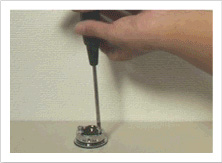 上面施工用アダプターを固定する