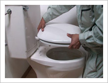 便座を取り外す