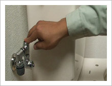 分岐金具の取り付け