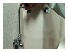 フレキホースの接続